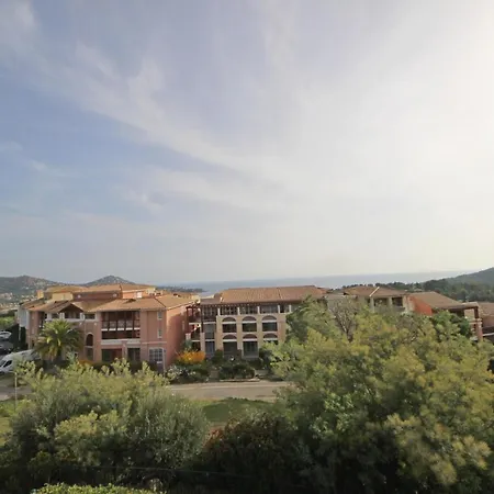 2a - G2 217 - 399la Appartement Saint-Raphaël